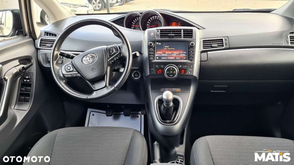Toyota Verso - 4