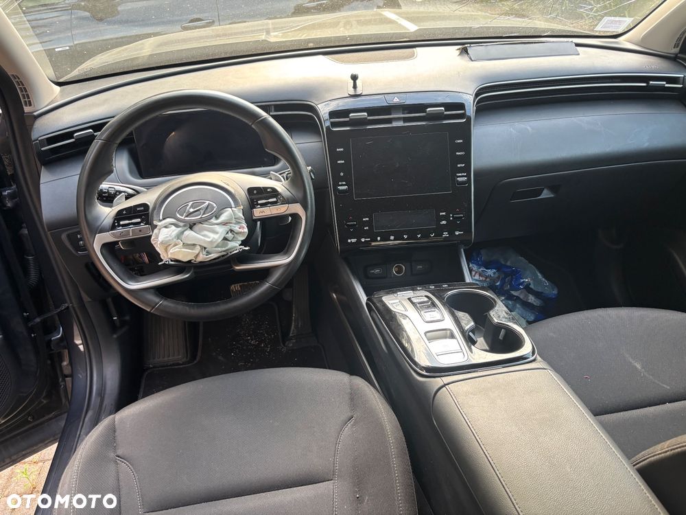 Hyundai Tucson 1.6 T-GDi HEV 2WD Select - 17