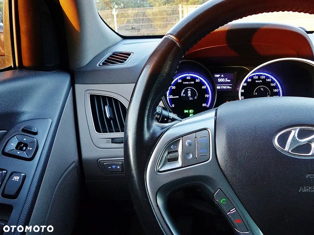 Hyundai ix35 2.0 4WD Premium - 31