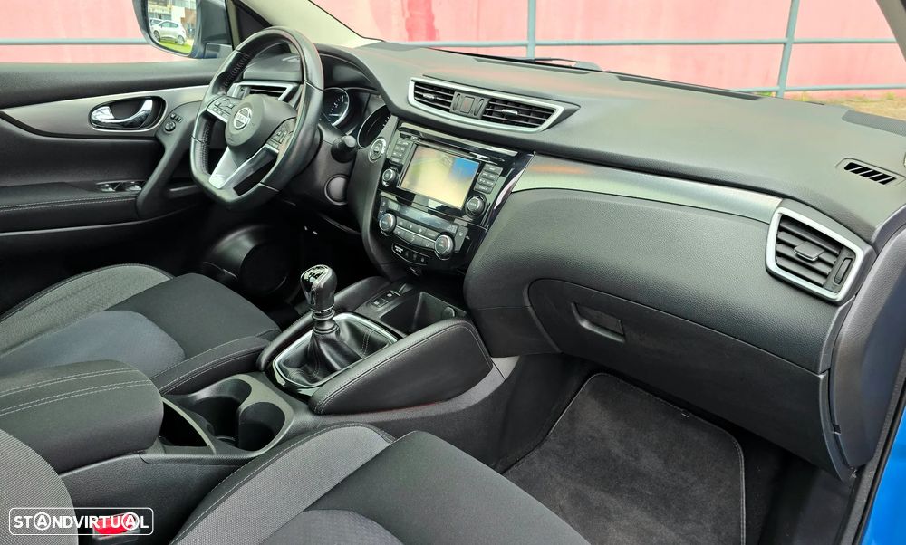 Nissan Qashqai 1.2 DIG-T N-Connecta RS+PS 18 - 26