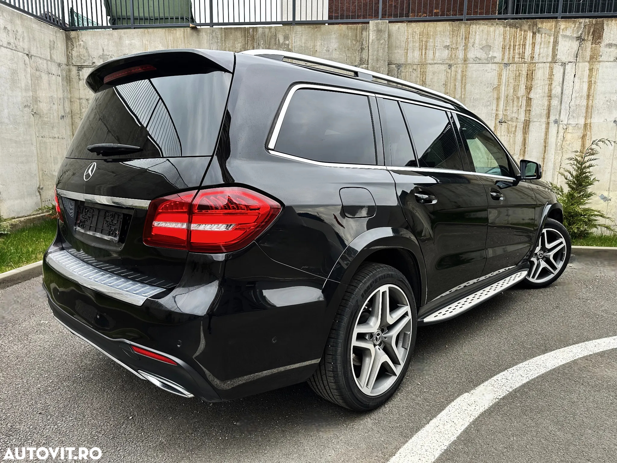 Mercedes-Benz GLS 350 d 4Matic 9G-TRONIC AMG Line - 5