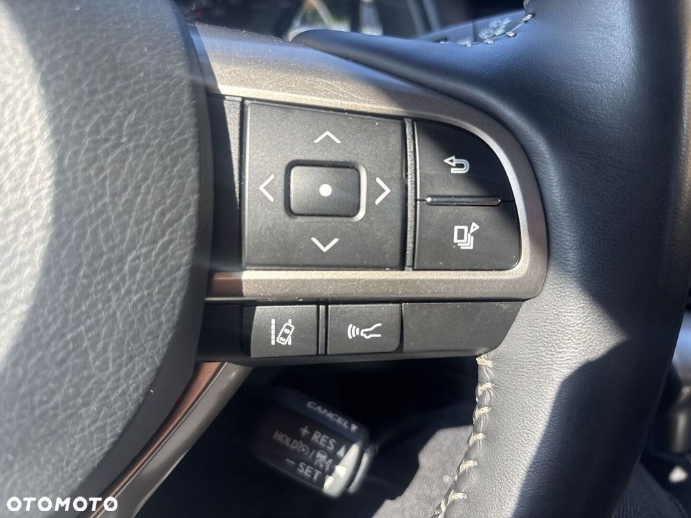 Lexus RX - 25