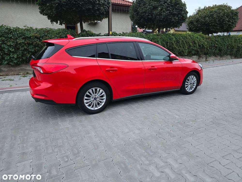 Ford Focus 1.5 EcoBlue Start-Stopp-System TITANIUM - 4