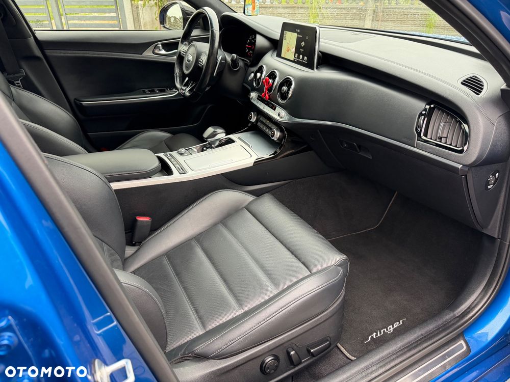 Kia Stinger 2.0 T-GDI GT Line - 6