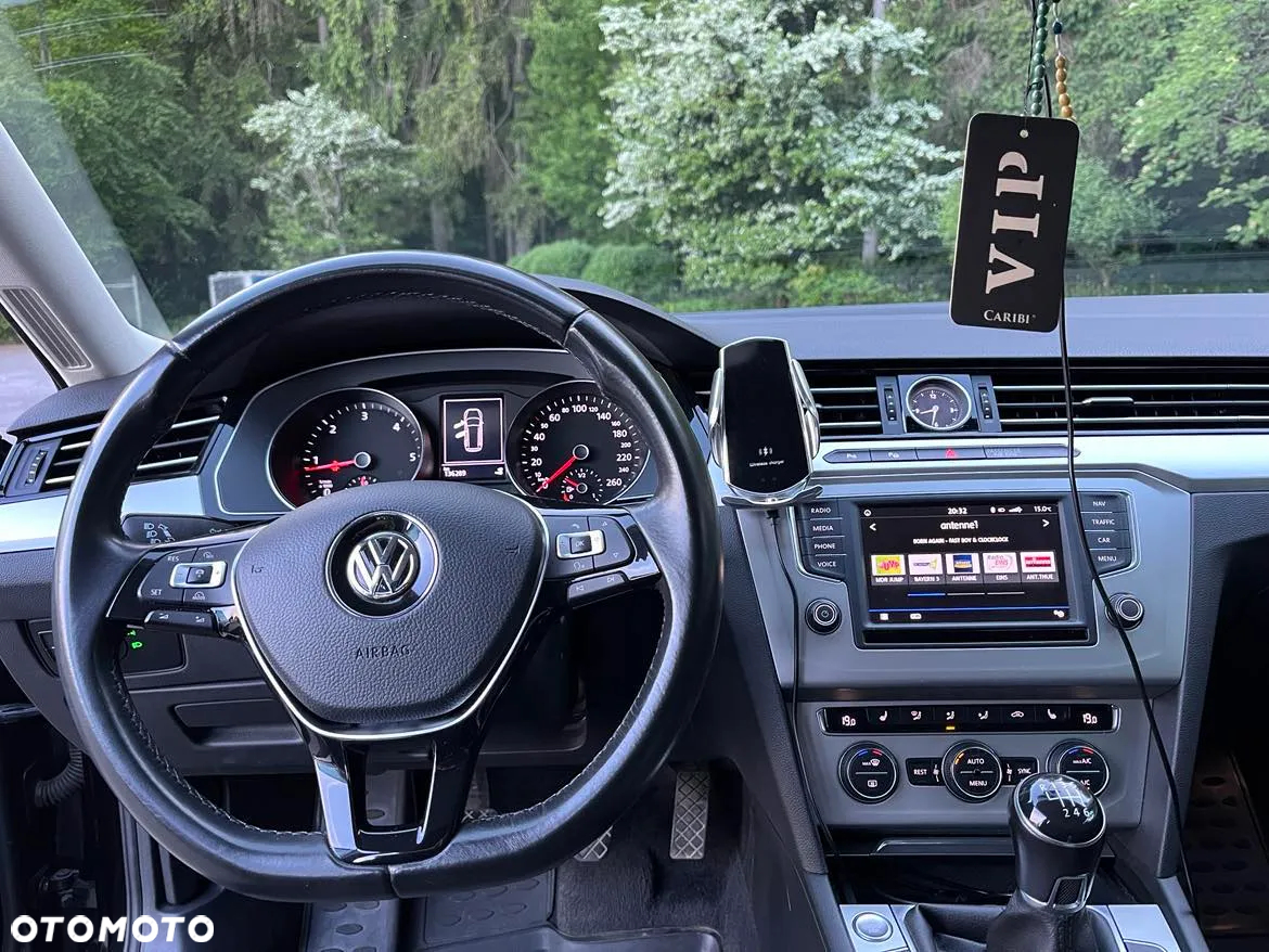 Volkswagen Passat 2.0 TDI BMT Comfortline - 5