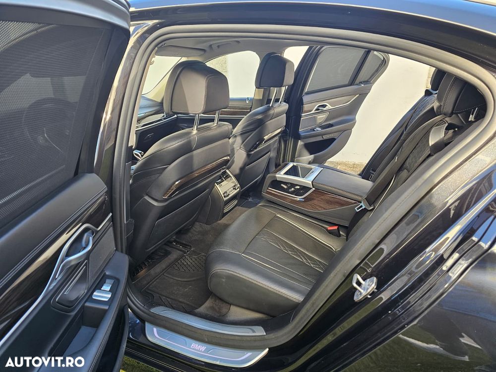 BMW Seria 7 730d xDrive - 9
