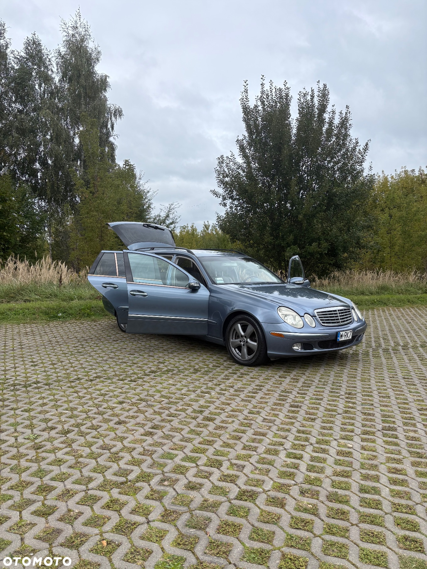 Mercedes-Benz Klasa E 500 4-Matic T Elegance - 2