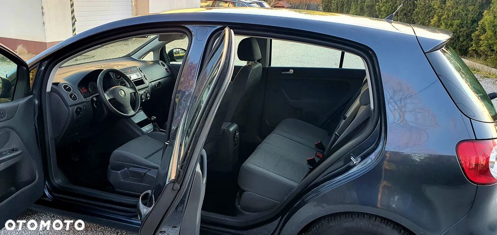 Volkswagen Golf Plus 1.9 TDI DPF Trendline - 11