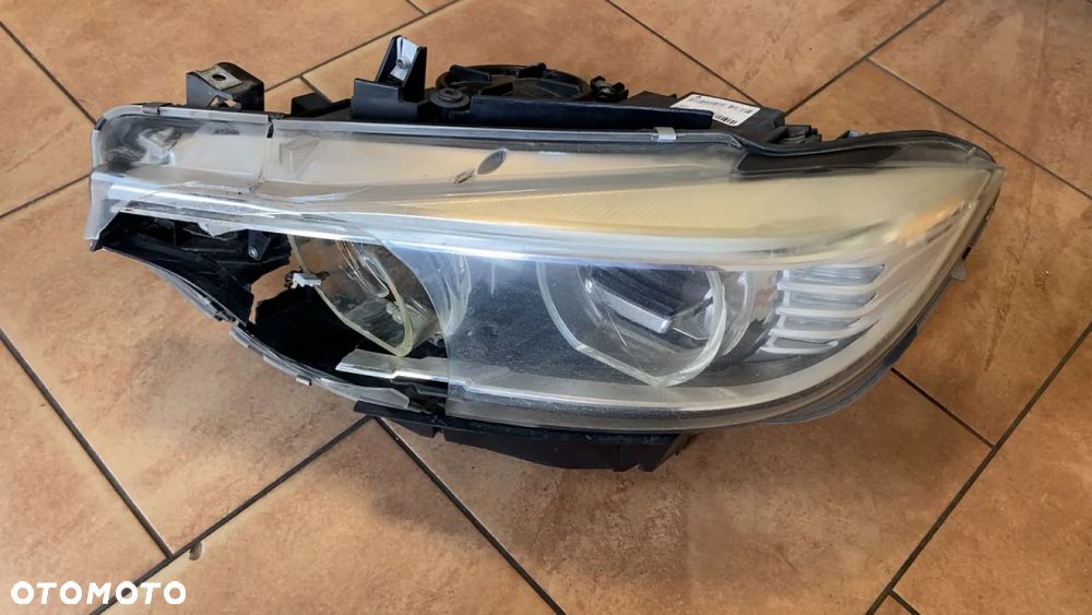 LAMPA BMW F33 F32 F36 PRZEDLIFT LEWY PRZÓD USZKODZONA - 1