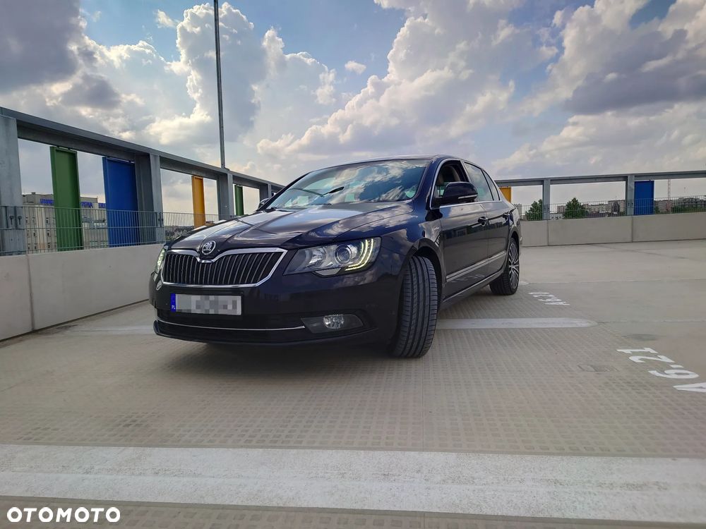 Skoda Superb - 1