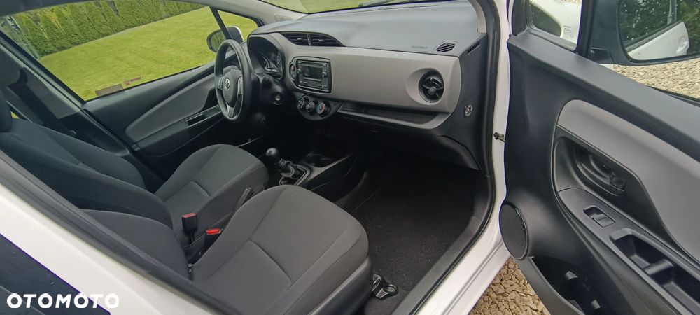 Toyota Yaris 1.0 Active - 7