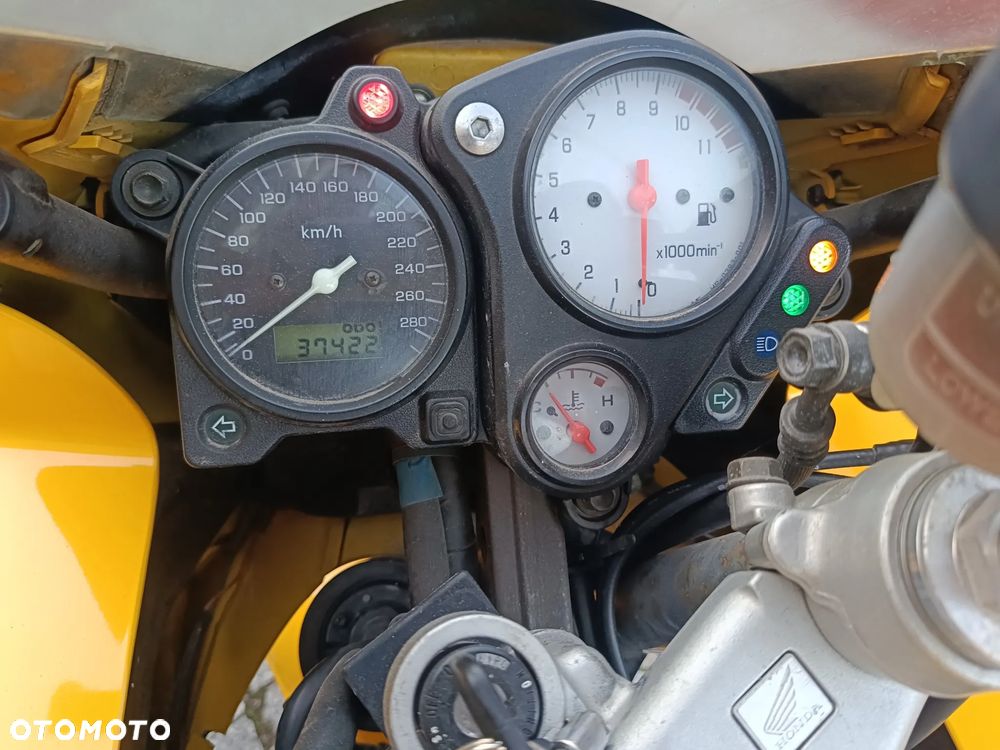 Honda VTR - 5