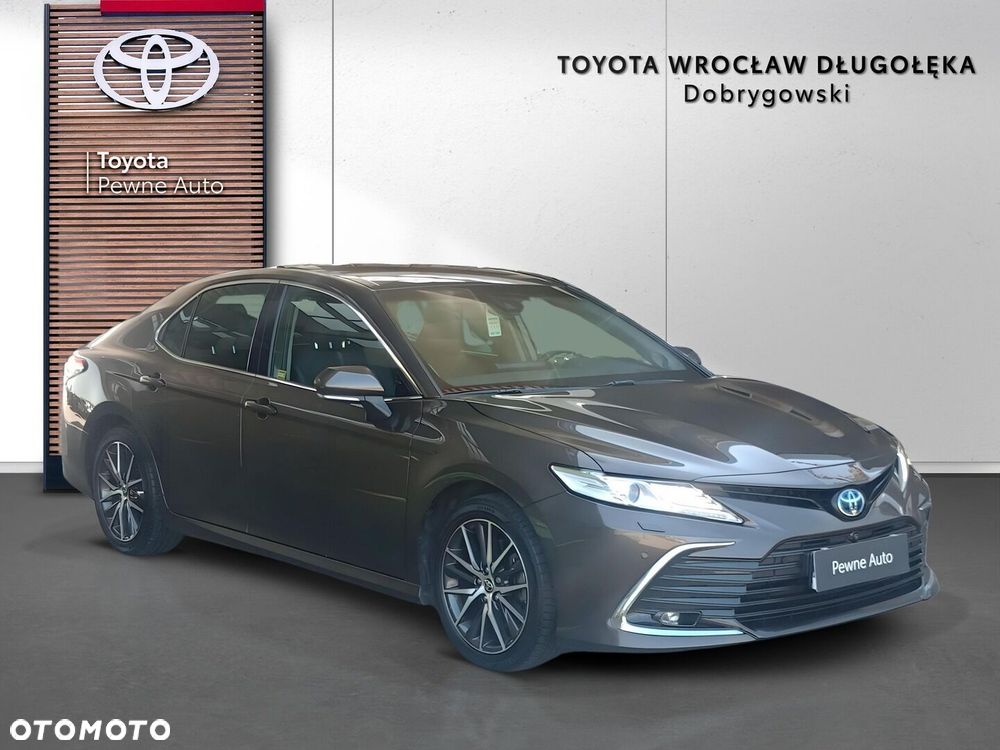 Toyota Camry 2.5 Hybrid Executive CVT - 1