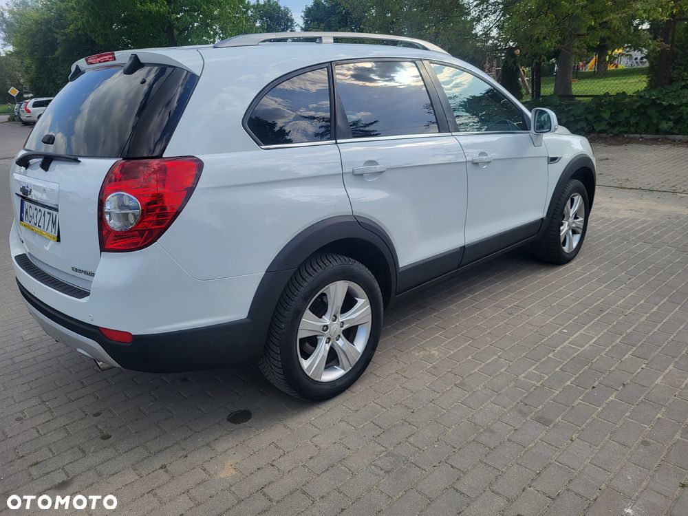 Chevrolet Captiva - 4
