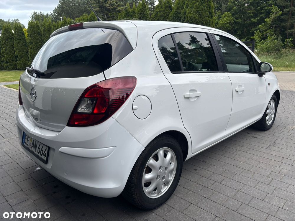 Opel Corsa 1.4 16V Sport - 7