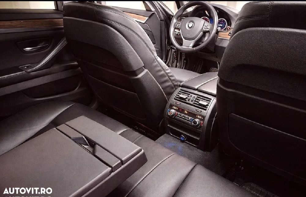 BMW Seria 5 520d - 34