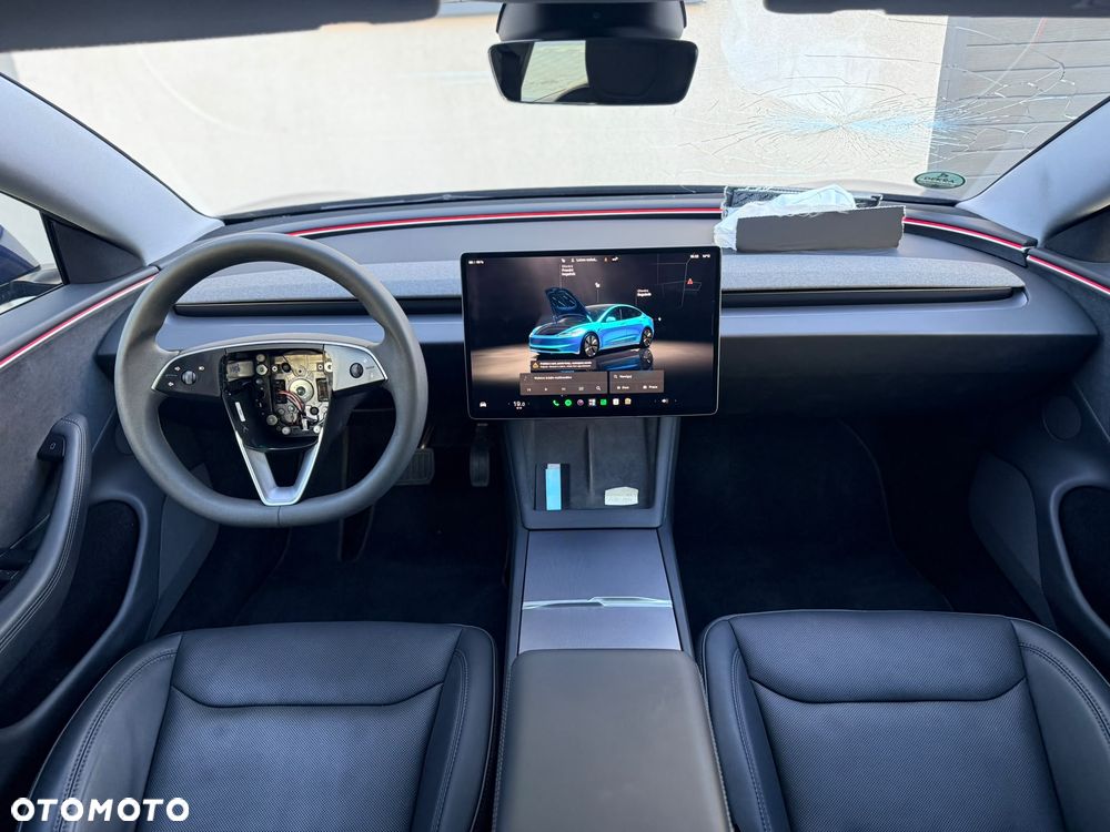 Tesla Model 3 Performance AWD - 28