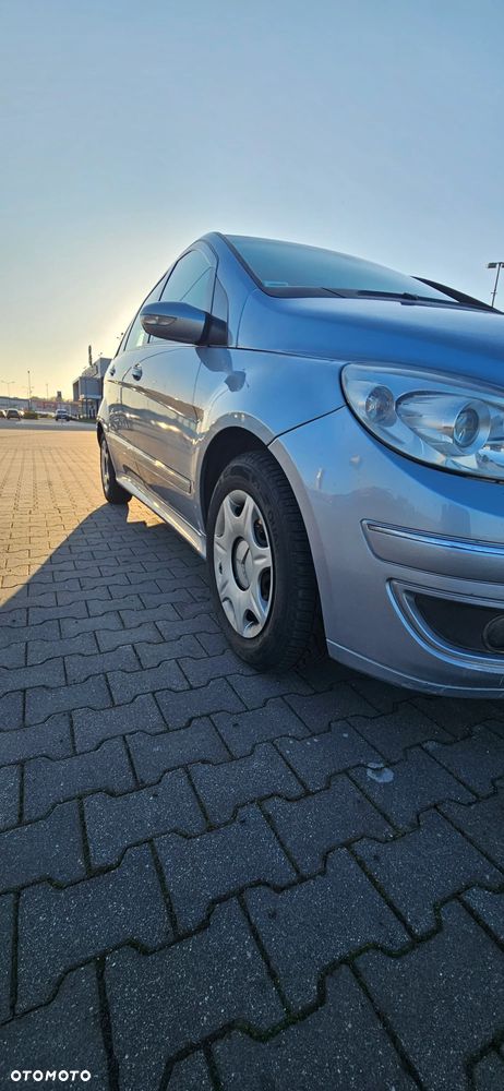Mercedes-Benz Klasa B 150 - 10