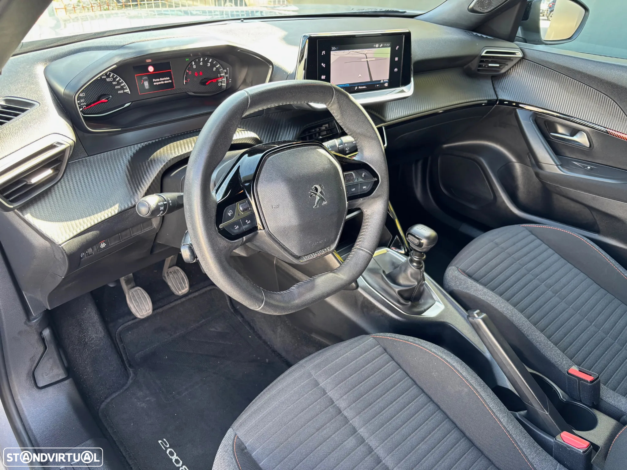 Peugeot 2008 1.2 PureTech Active Pack - 10