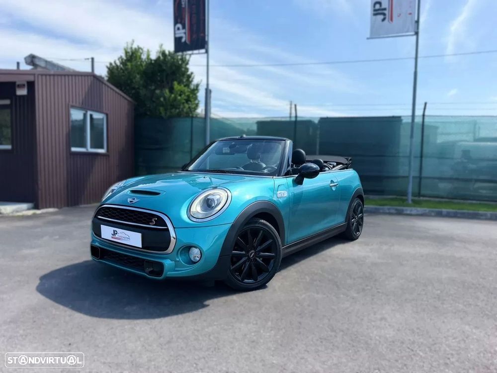 MINI Cabrio Cooper S Auto