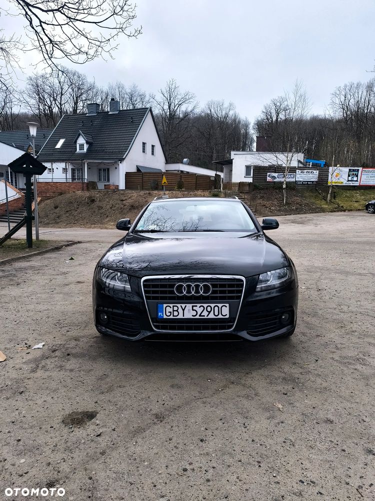 Audi A4 Avant - 16