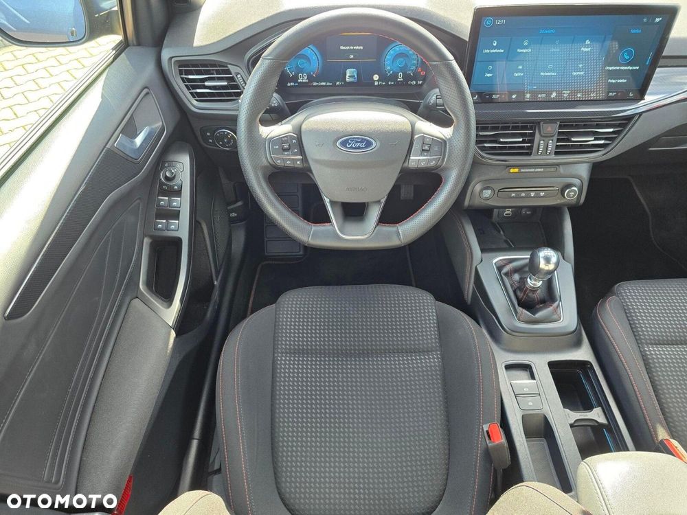 Ford Focus 1.0 EcoBoost ST-Line X - 15