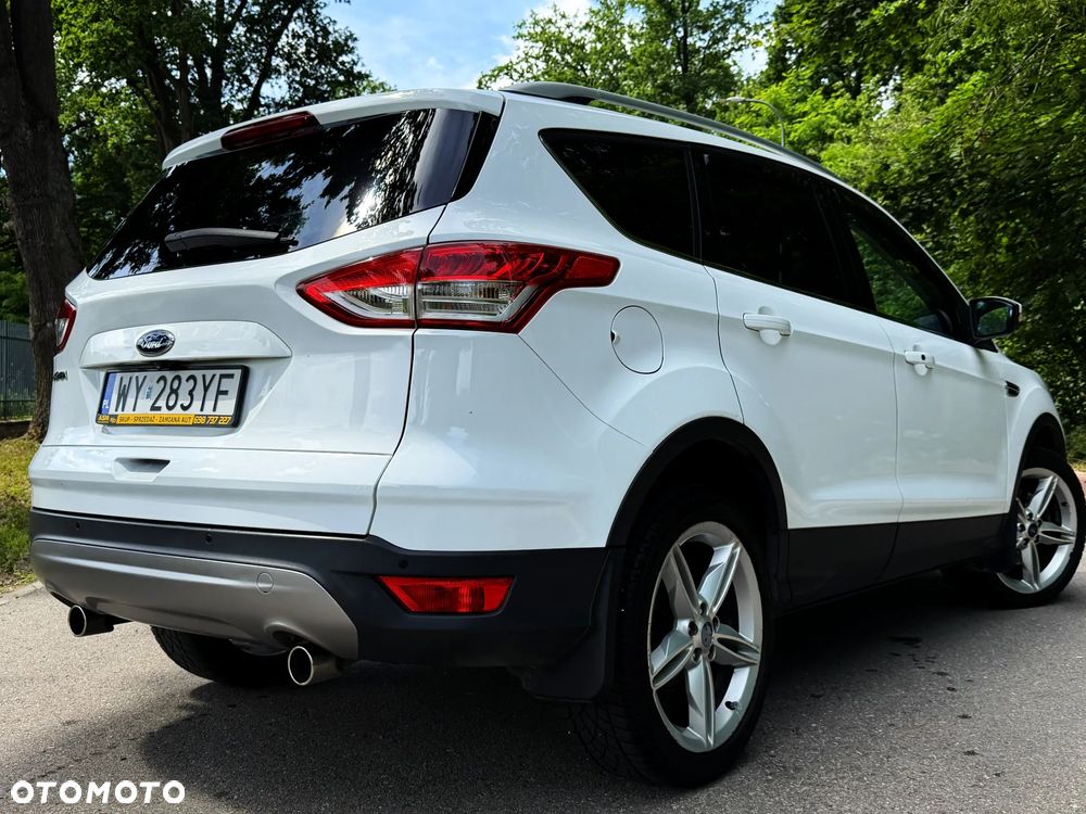 Ford Kuga 2.0 TDCi 4WD Titanium - 4