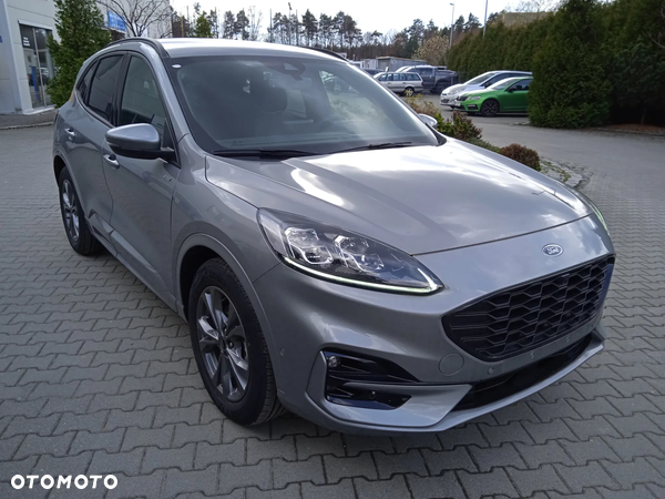 Ford Kuga 2.5 FHEV FWD ST-Line X