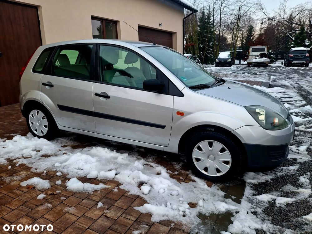 Ford Fiesta 1.6 Connection - 2