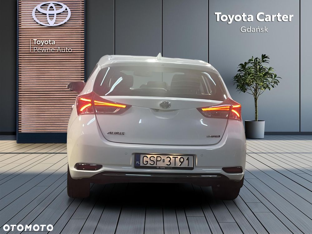 Toyota Auris - 5