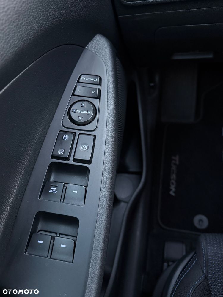Hyundai Tucson - 18