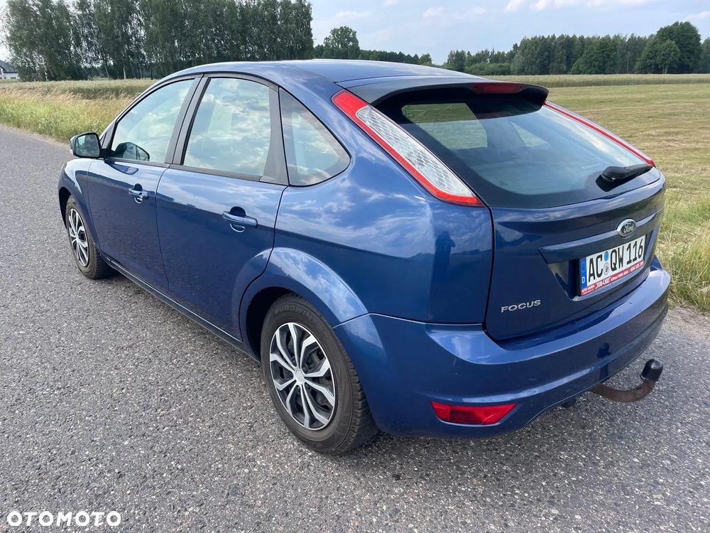 Ford Focus 1.6 16V Fun X - 8