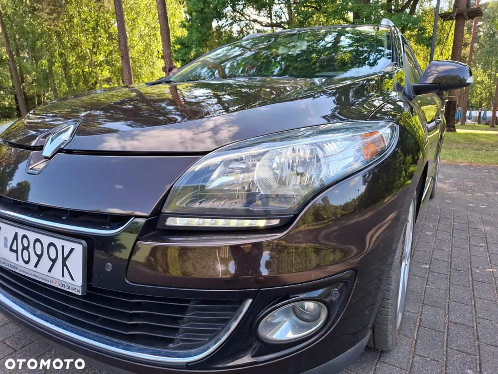 Renault Megane TCe 130 Paris - 1