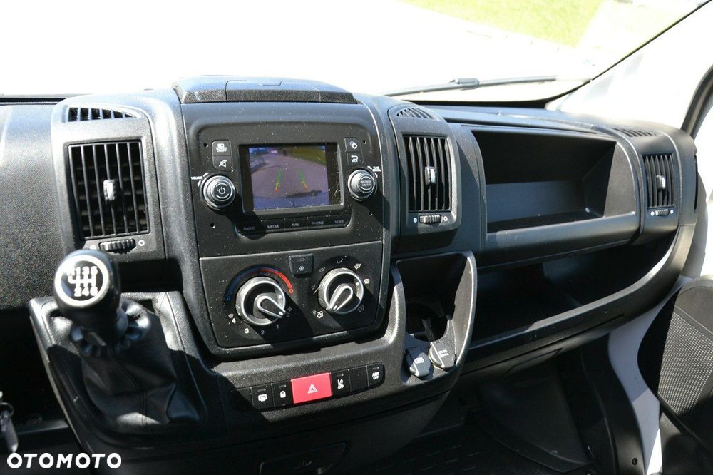 Peugeot Boxer - 12