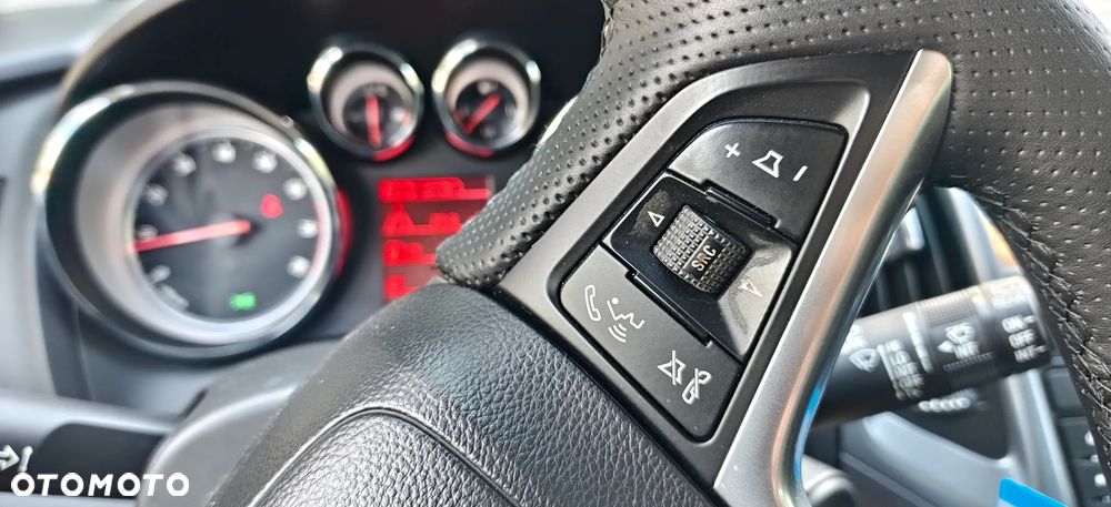 Opel Astra 1.4 Turbo Cosmo - 31