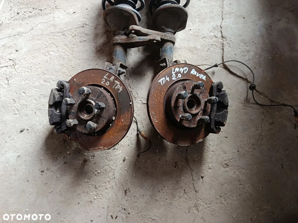 Zwrotnica przód prawa lewa zacisk hamulcowy Mcpherson Land Rover freelander 2.0 TD4 - 2