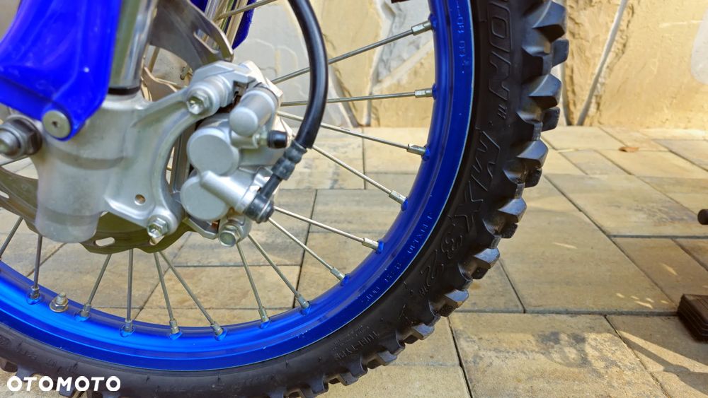 Yamaha YZ - 11