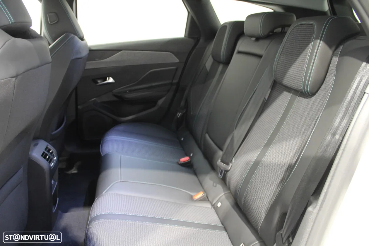 Peugeot 308 SW 1.2 PureTech Allure Pack - 35