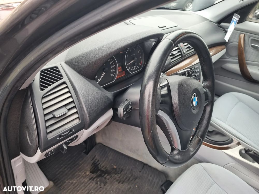 BMW Seria 1 116i Aut. - 15