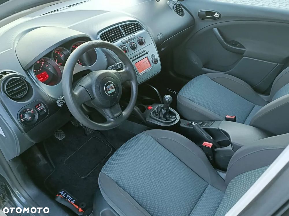 Seat Altea XL 1.6 Stylance - 12