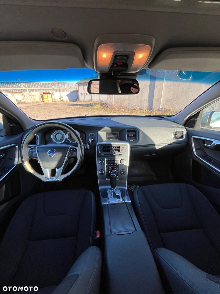 Volvo S60 T4 Powershift Kinetic - 10