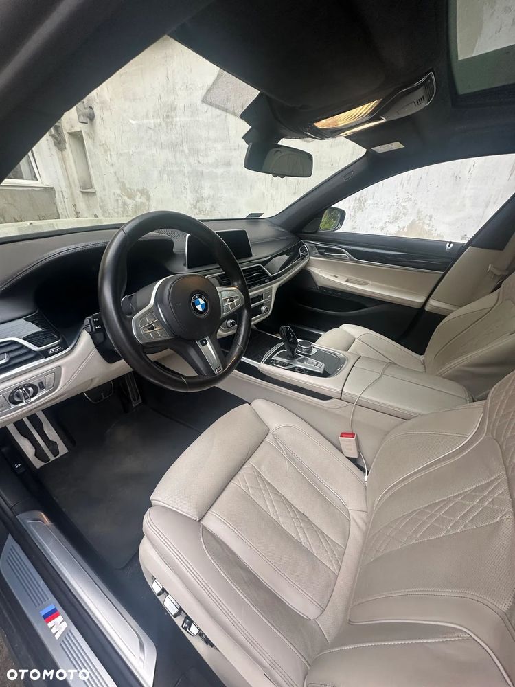 BMW Seria 7 - 6