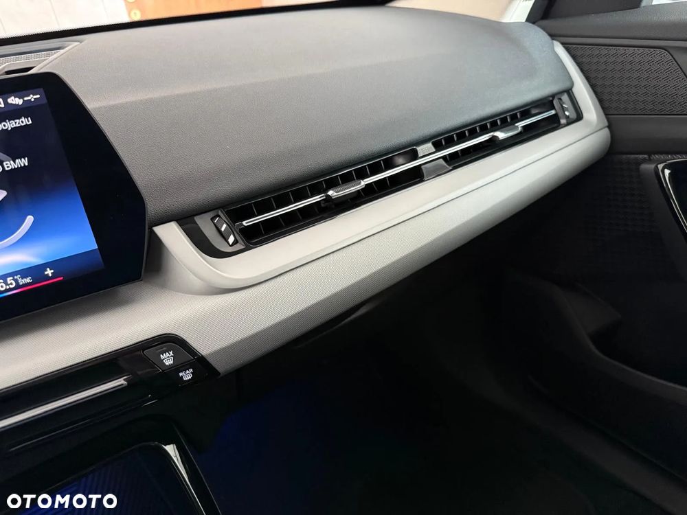 BMW X1 sDrive18d Sport - 10