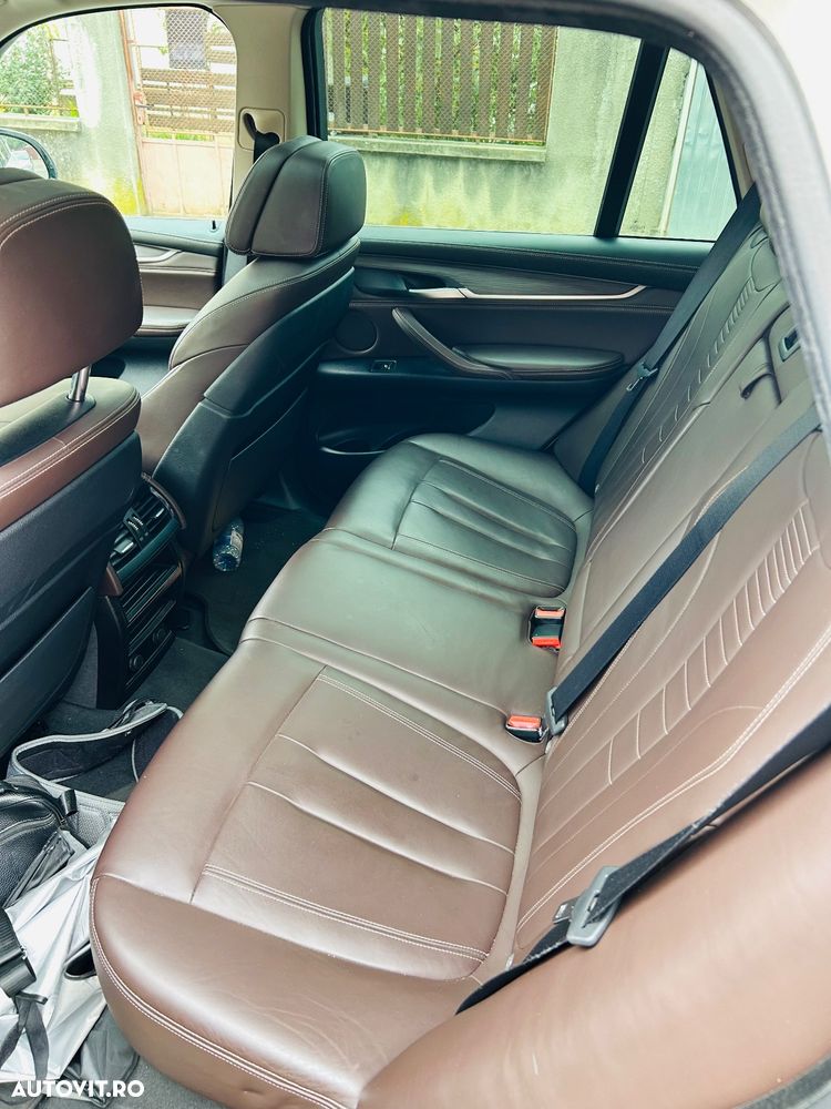BMW X5 xDrive40d - 8