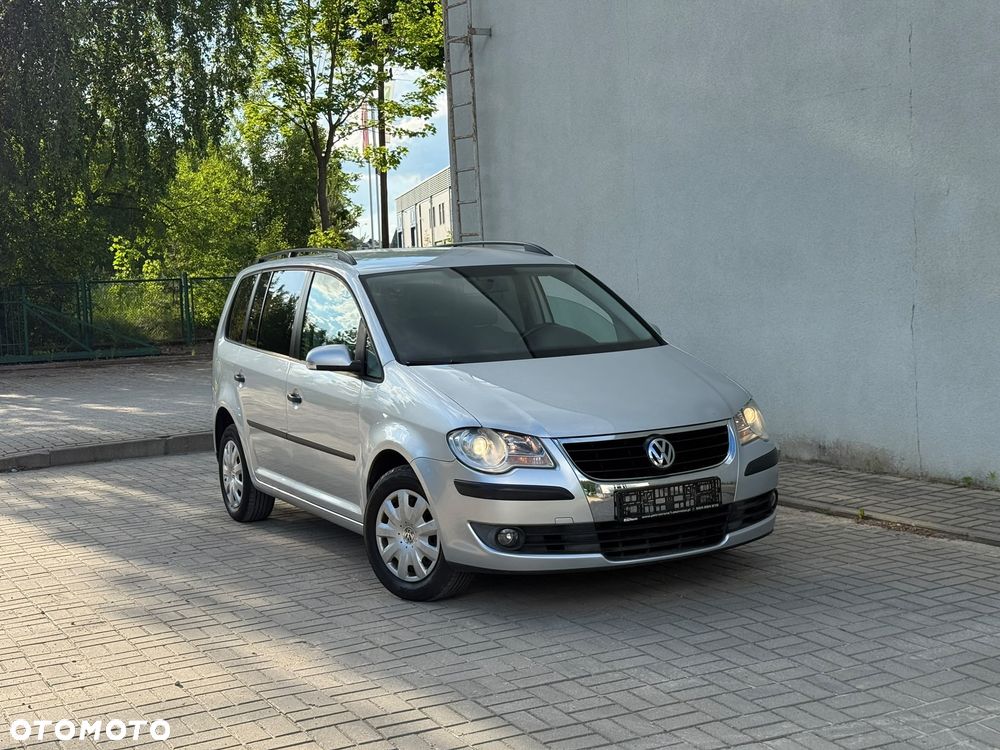 Volkswagen Touran 1.6 Welcome - 7