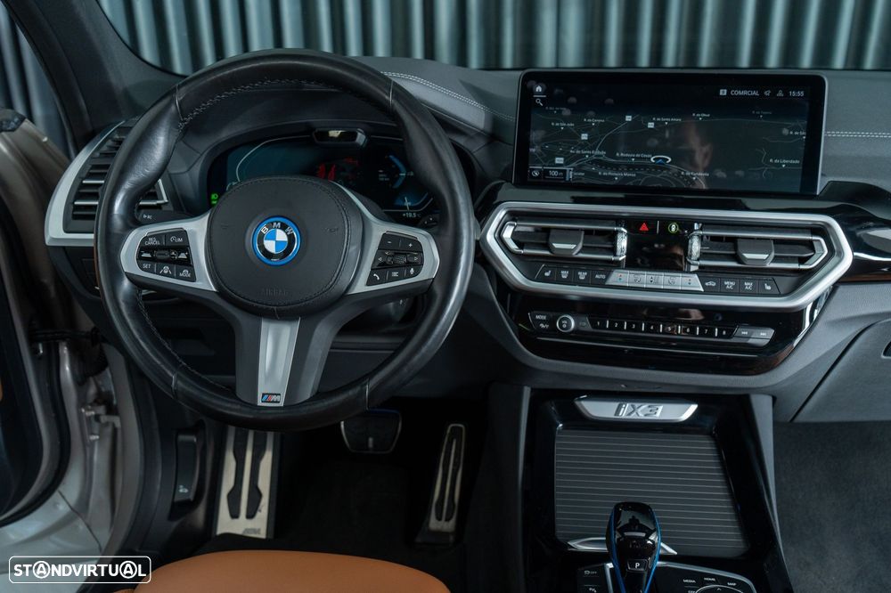 BMW iX3 M Sport Inspiring - 14