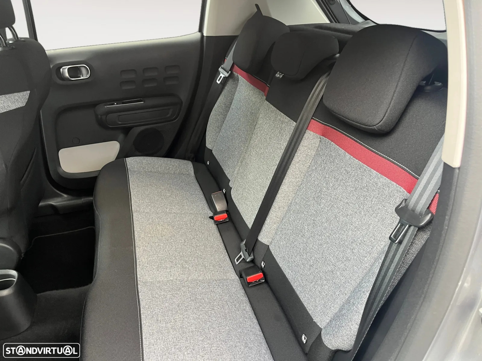 Citroën C3 1.5 BlueHDi C-Series - 15