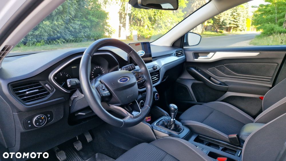 Ford Focus - 31