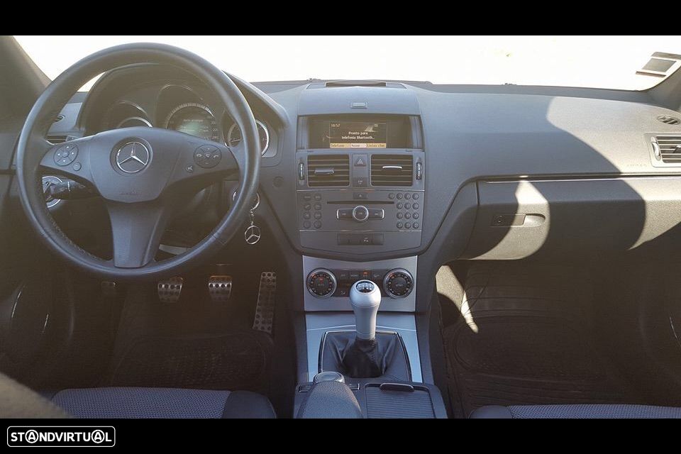 Mercedes-Benz C 250 - 9