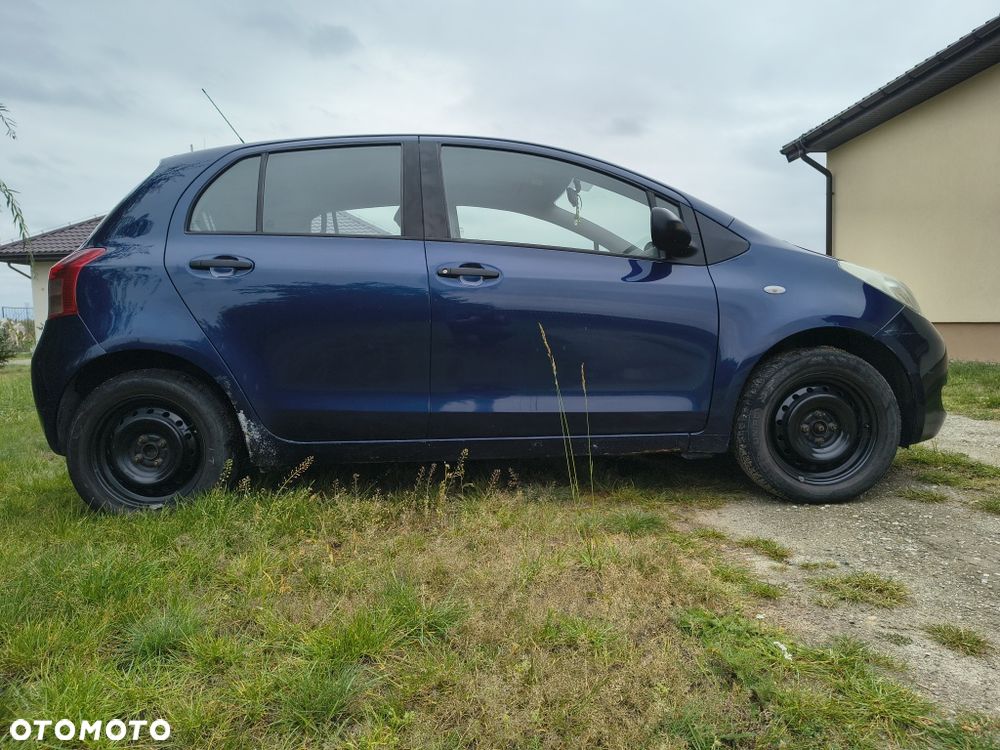 Toyota Yaris - 6